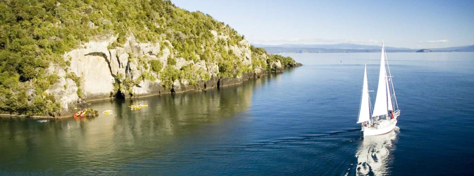 Icons of New Zealand Tour Itinerary