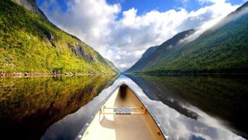 Dolphins, heritage and perfect coastline: Exploring New Zealand by Kayak